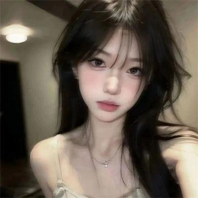 下午一点的她
